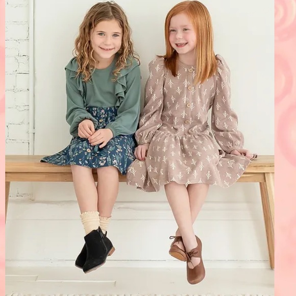 [mabel + honey] Arrows Dress - Picture 3 of 8